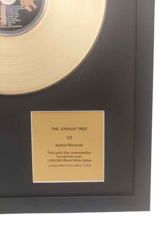 U2 - Joshua Tree | Gold Disc & CD Presentation