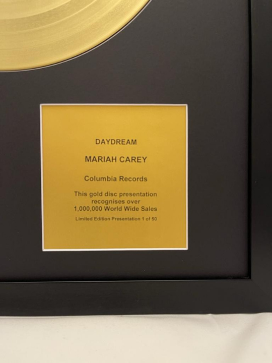 MARIAH CAREY - Daydream | Gold Record & CD Presentation