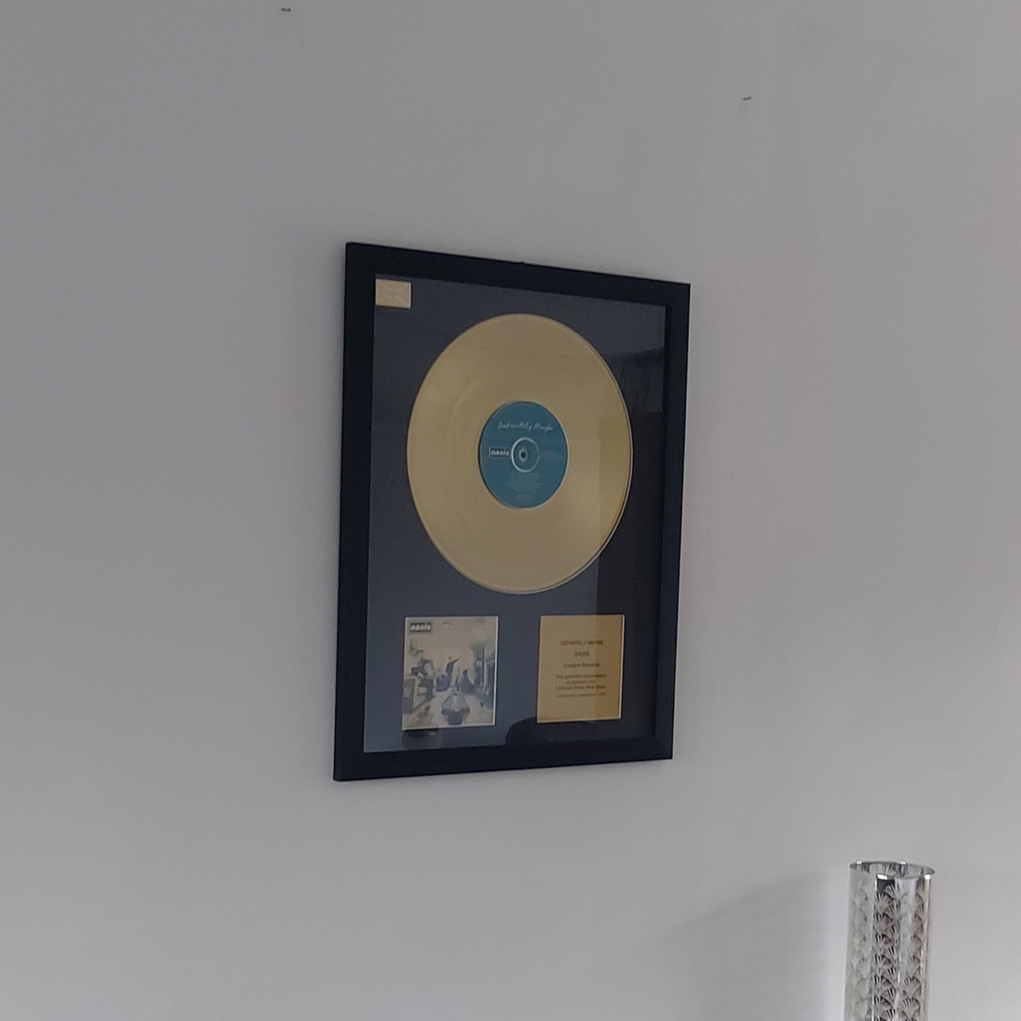 OASIS - Definitely Maybe | Gold Record & CD Presentation