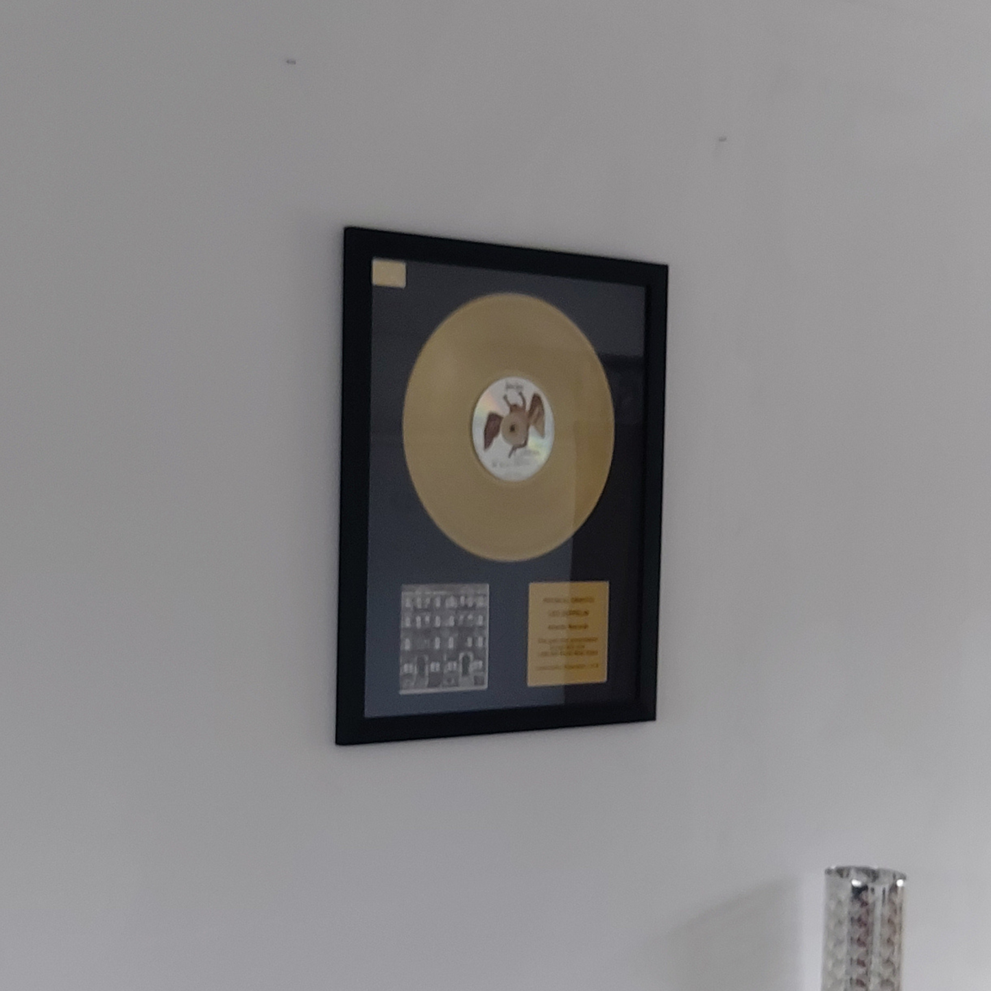 LED ZEPPELIN - Physical Graffiti | Gold Record & CD Presentation